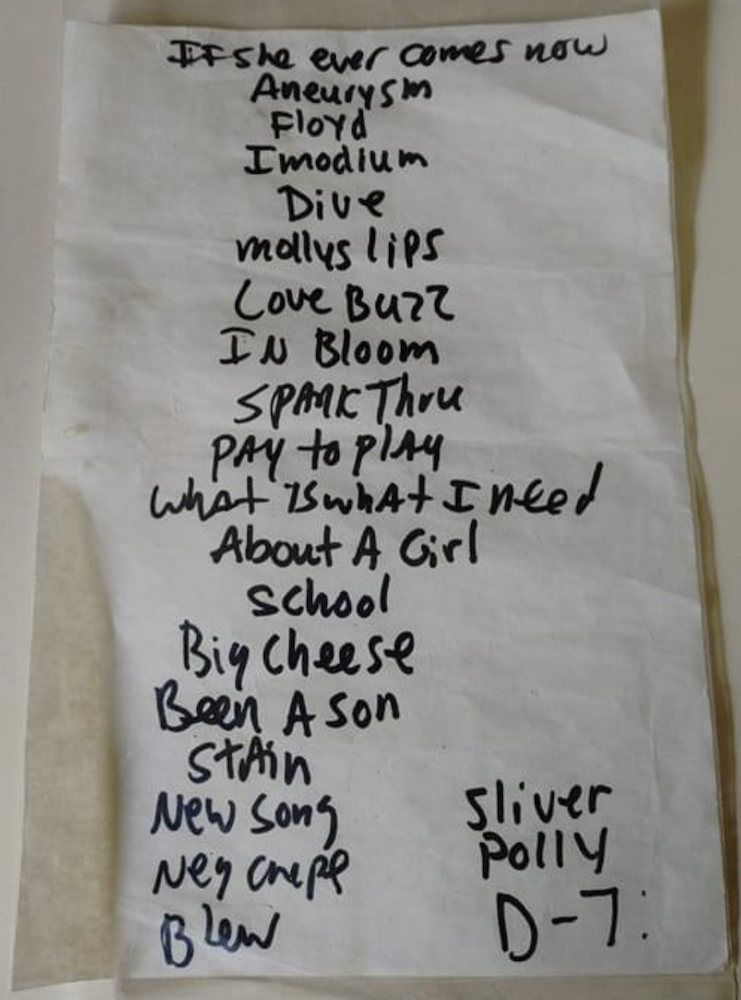 Handwritten setlist