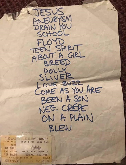 Handwritten setlist