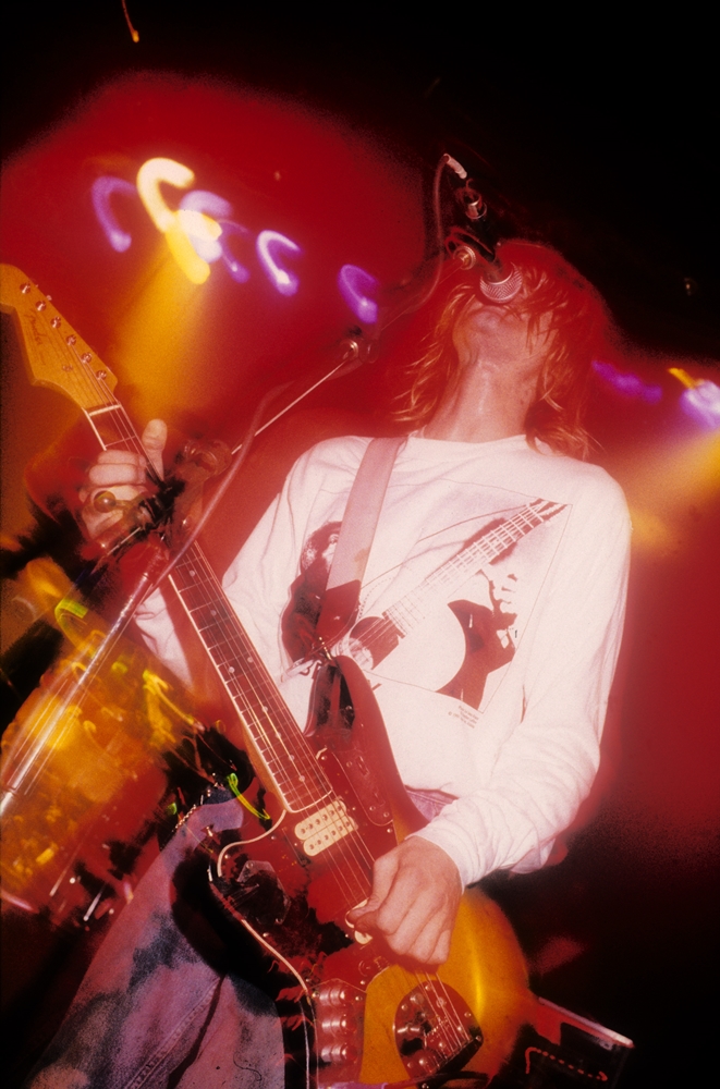 Live Nirvana | Concert Chronology | 1991 | November 05, 1991 - Astoria ...