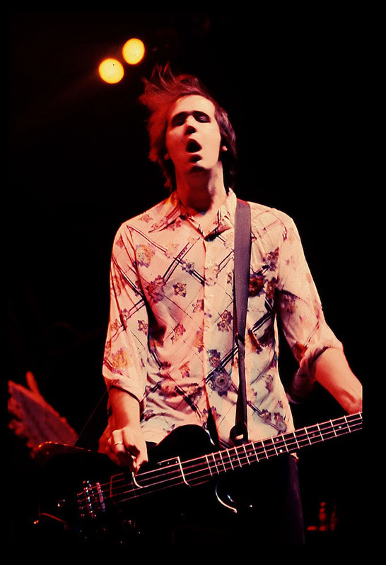 Photo by Kevin Estrada