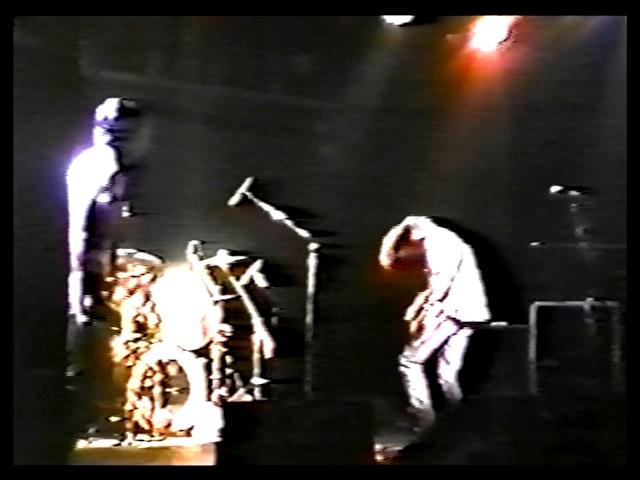 Live Nirvana | Live Nirvana DVD Guide | 02/17/90 - Iguana's 