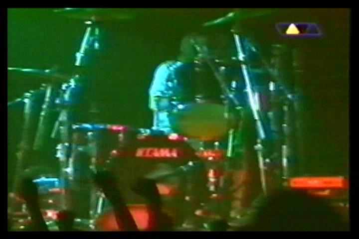 Live Nirvana | Live Nirvana DVD Guide | 03/01/94 - Terminal 1 