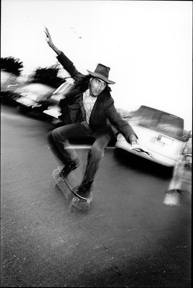 COPYRIGHT: © Charles Peterson